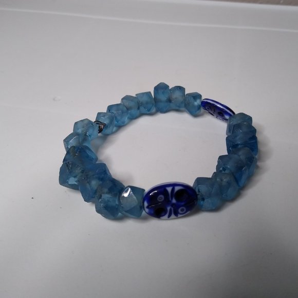 Vintage Glass And Ceramic Blue Bead Bracelet - Picture 3 of 13